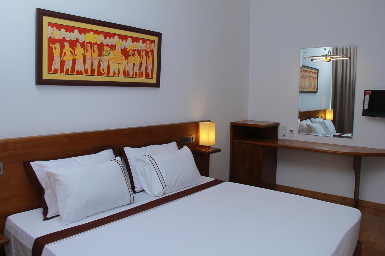 Arena Hotel Beruwala Luaran gambar